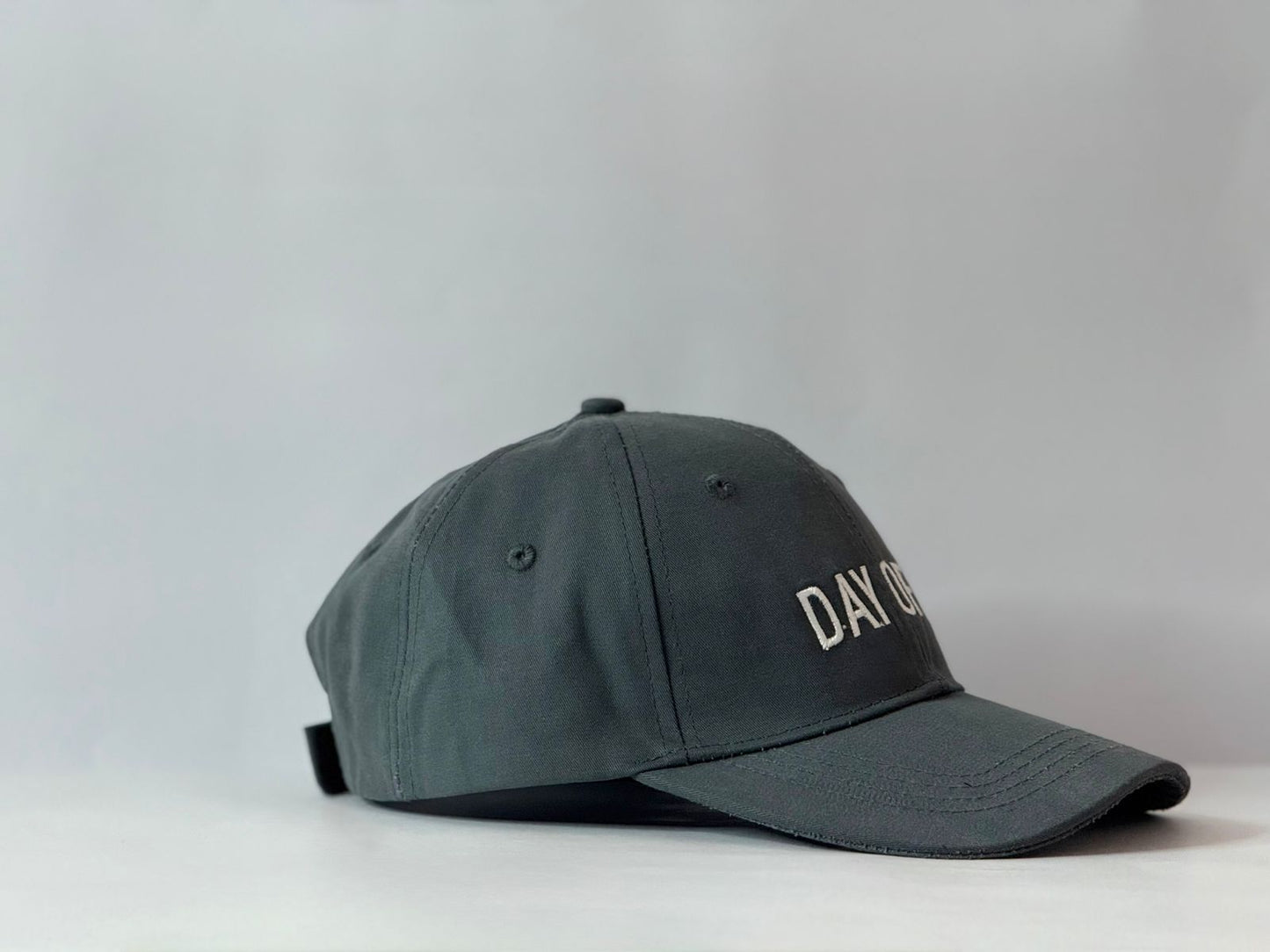 DAY OFF CAP